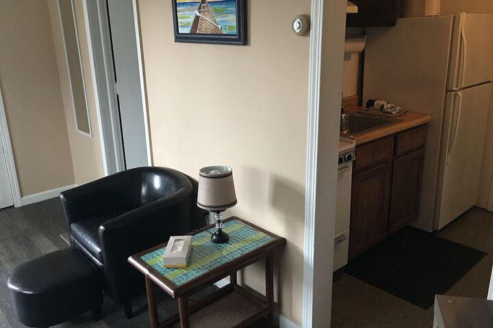 Room 124 of 177