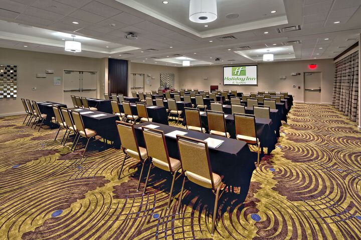 Holiday Inn Hotel & Suites Tupelo North by IHG