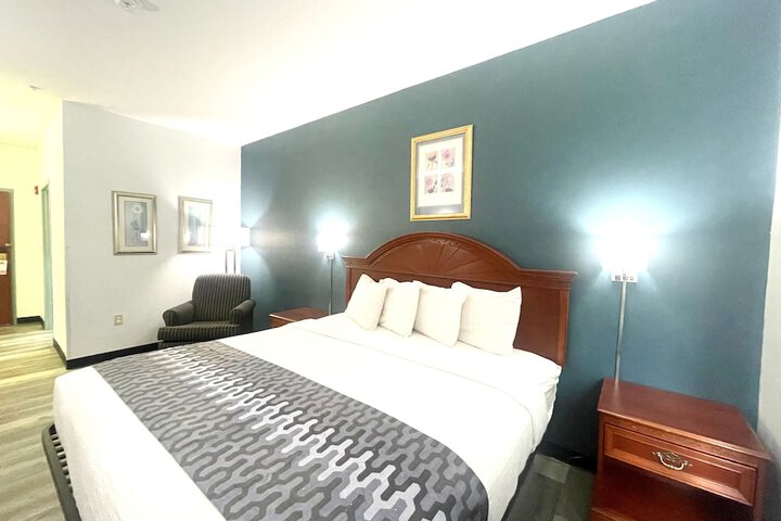 Grand Vista Hotel and Suites