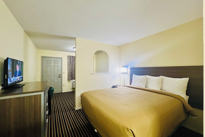 Suite 16 Motel