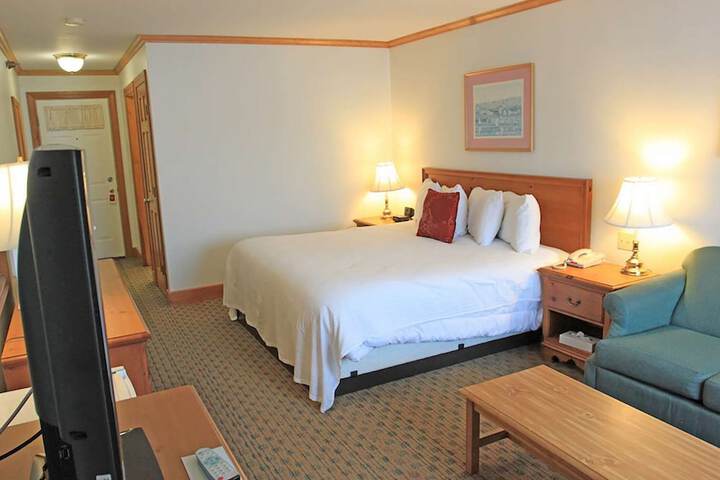 Room 75 of 142