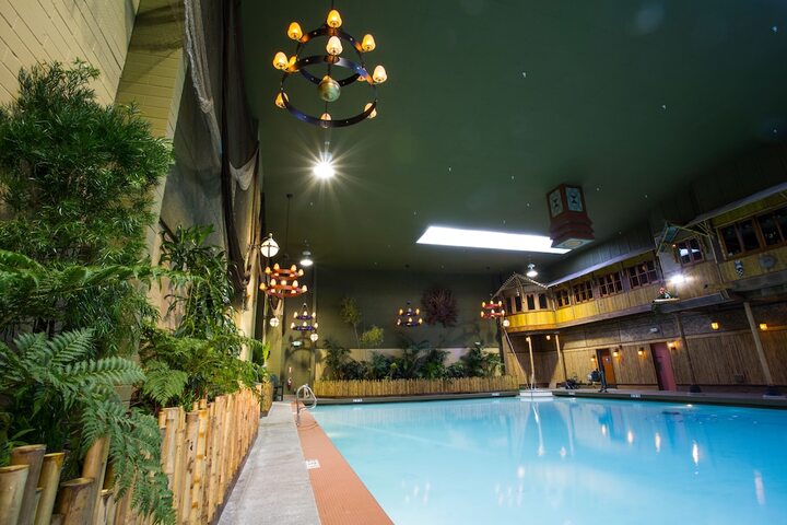 Pool 6 of 53
