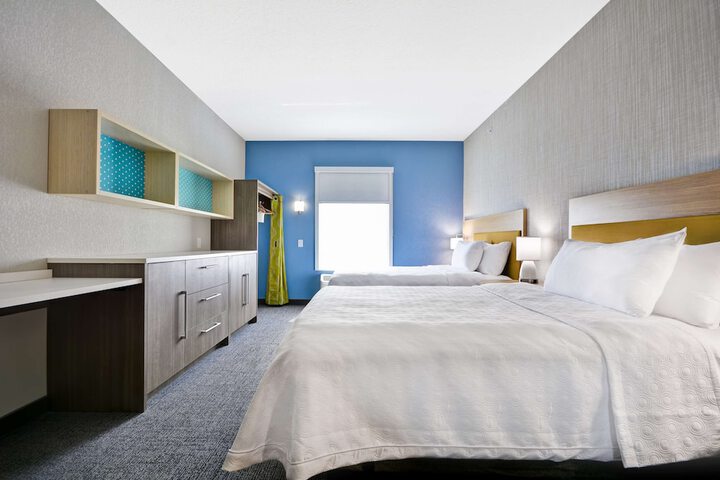 Room 16 of 32