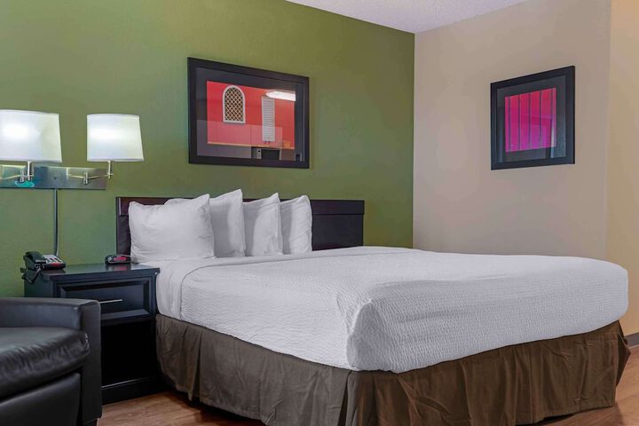 Room 21 of 29