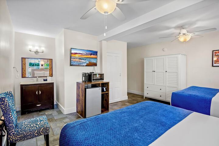 Room 30 of 70