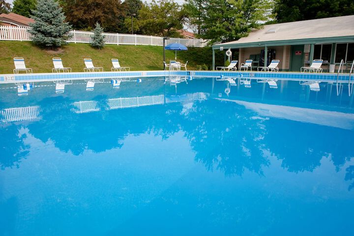 Pool 11 of 55