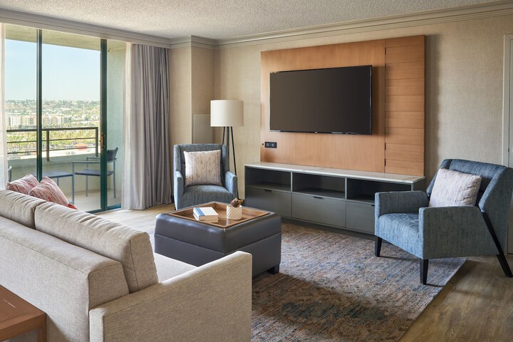 Room 19 of 61