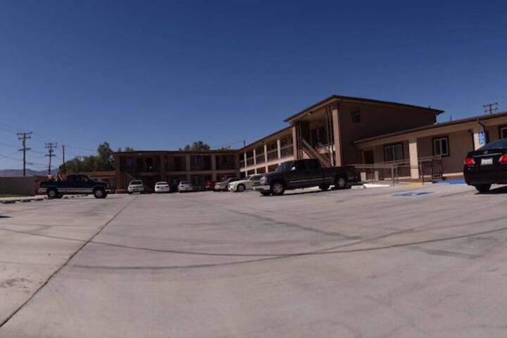 Executive Inn