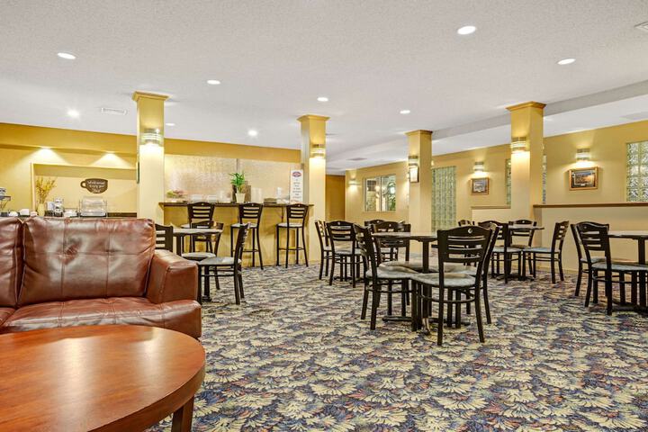 Hotel Interior 5 of 16