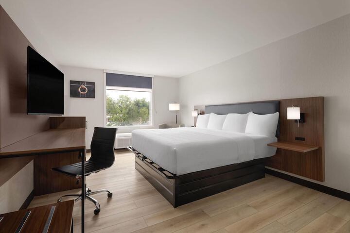 Wingate by Wyndham Dublin Near Claytor Lake State Park
