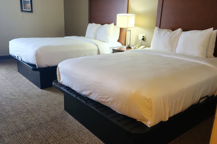 Room 34 of 61