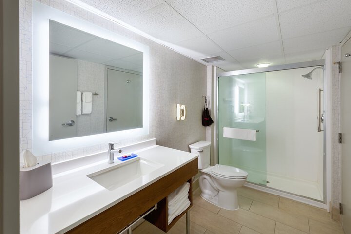 Room 15 of 49