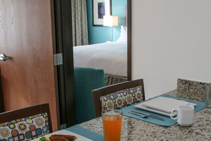 Holiday Inn & Suites Denver Tech Center-Centennial by IHG