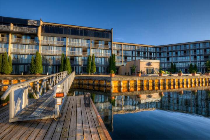 Hotel 5 of 55