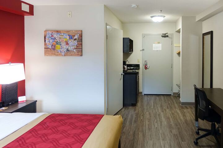 Room 28 of 31