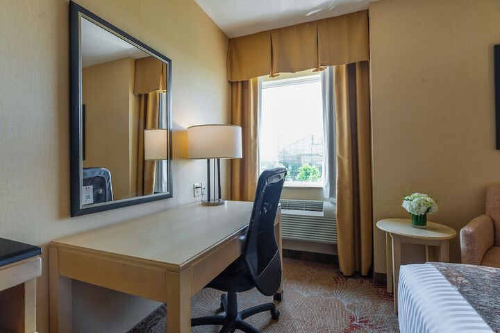 Room 62 of 78