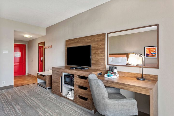 Room 51 of 70