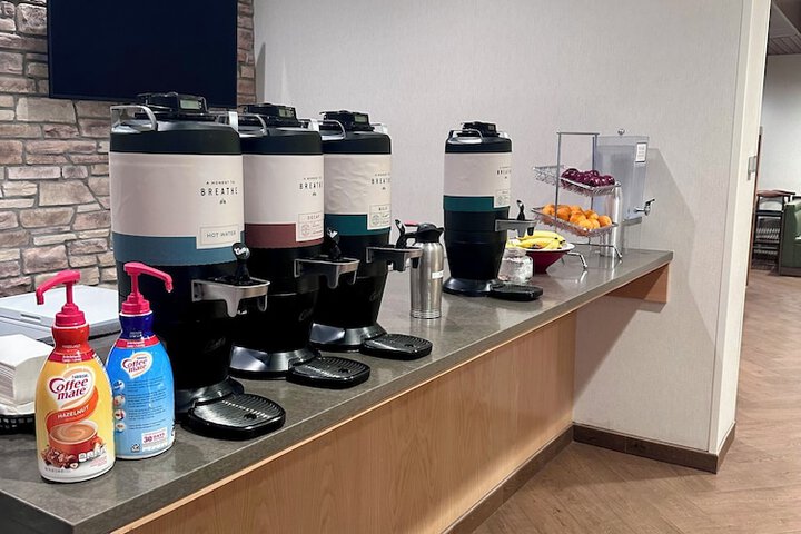 Breakfast/Coffee Service 42 of 56