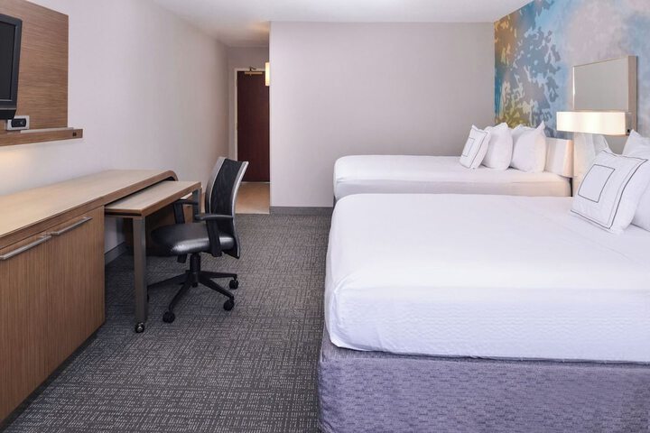 Country Inn & Suites by Radisson Brown Deer - Milwaukee North