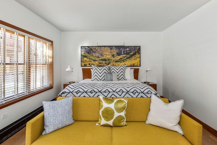Element 52 Auberge Collection