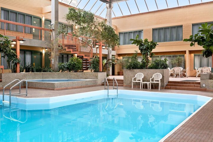 Pool 3 of 29