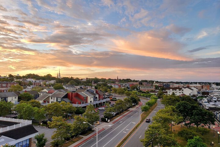 The Brenton Hotel