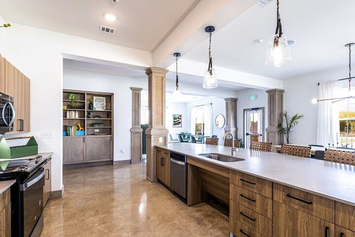 Landing Apartments Pflugerville