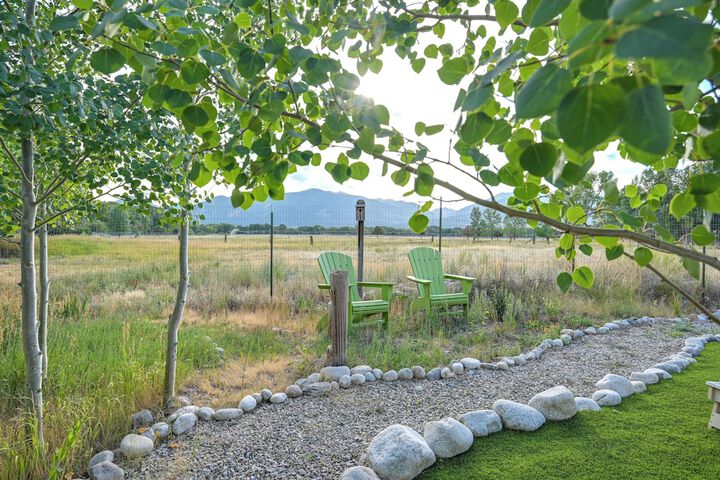 Charming Buena Vista Home w / Private Hot Tub!