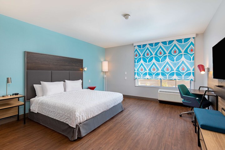 Room 16 of 45
