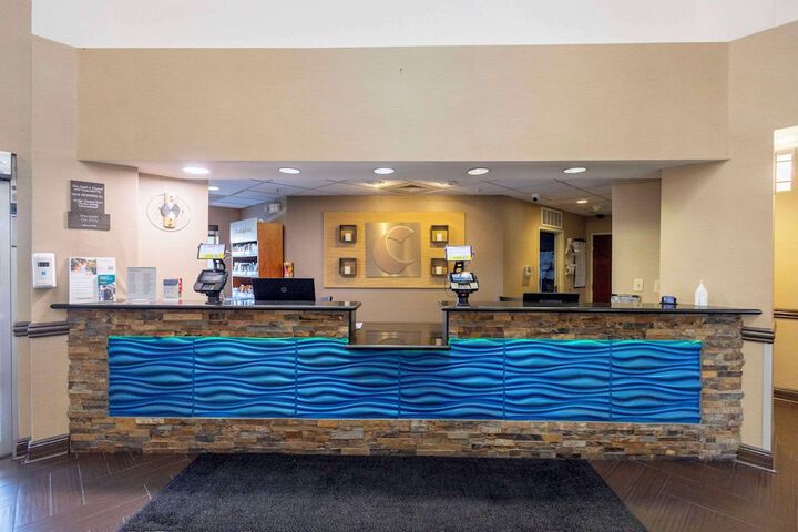 Hotel Interior 21 of 107