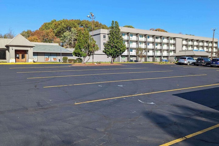 Motel 6 Danvers MA - Boston North