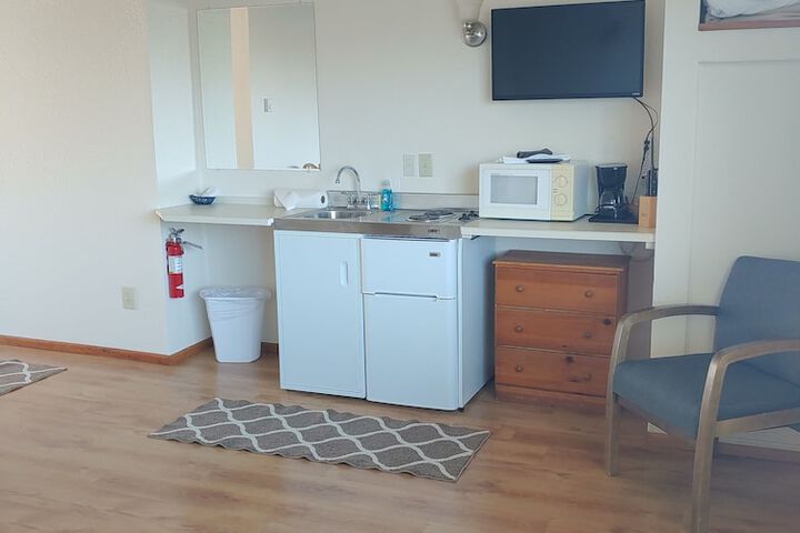 The Dublin House Motel