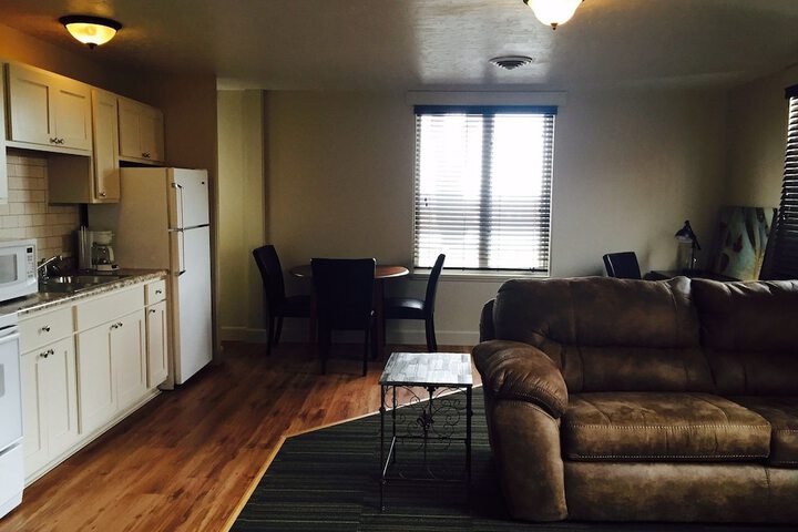 Room 27 of 52