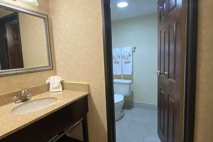 Room 54 of 82