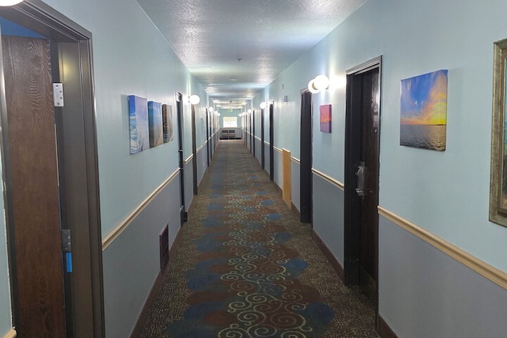 Bay Inn