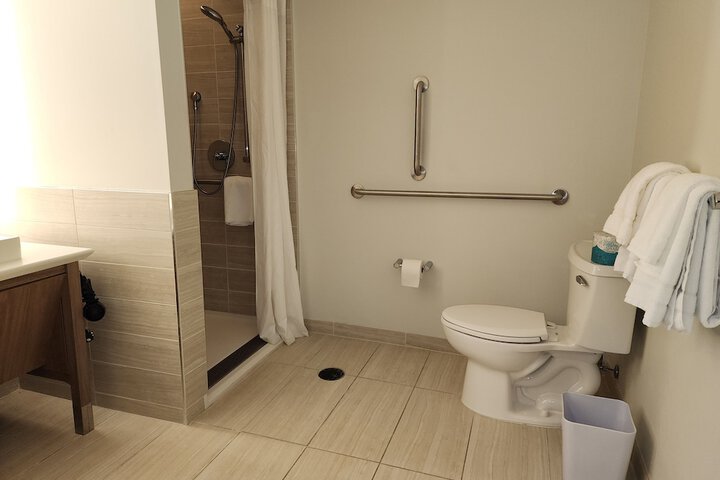 Room 44 of 78