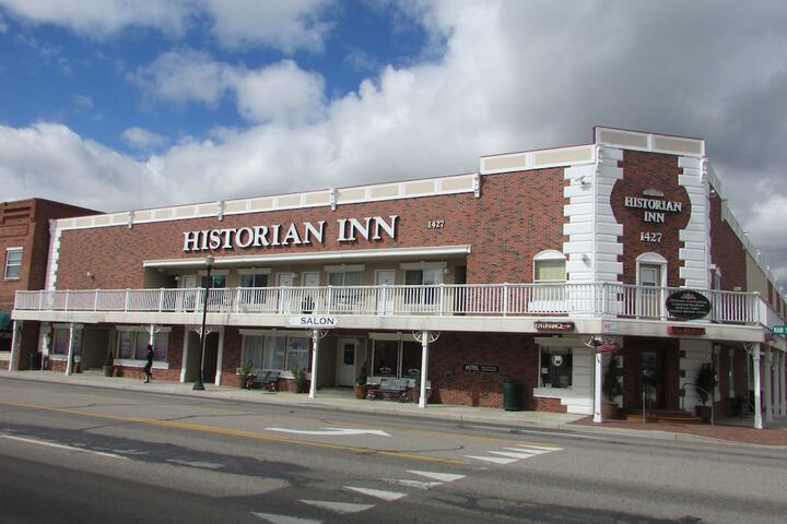 Hotel 3 of 51