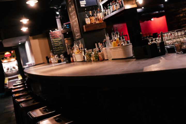 Lounge 149 of 151