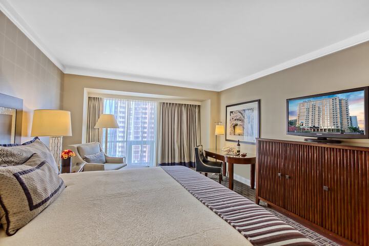 Room 65 of 127