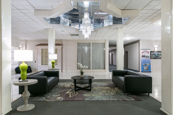 Hotel Interior 10 of 48
