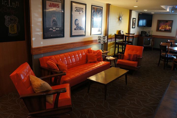 Room 42 of 64