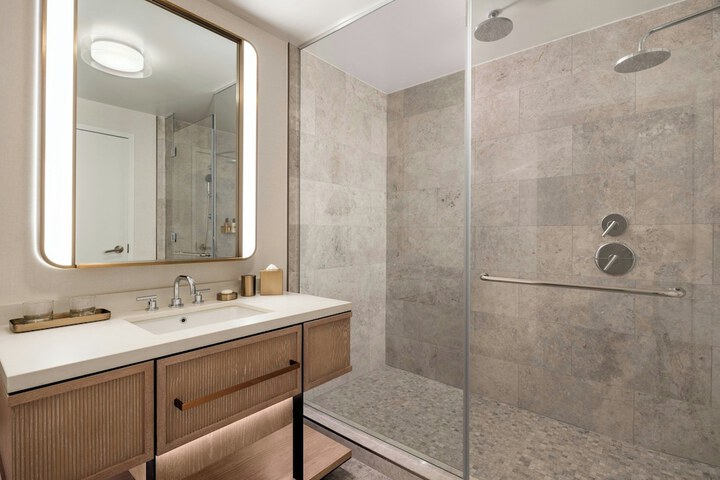 The Ritz-Carlton Dallas Las Colinas
