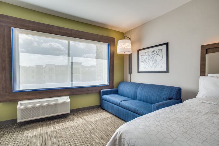 Room 29 of 52