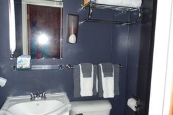 Brookside Motel