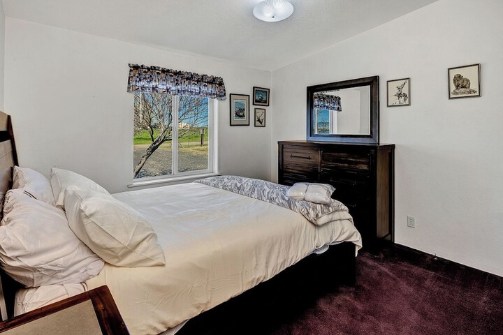 3BR Retreat in Prosser Perfect for Wine Lovers
