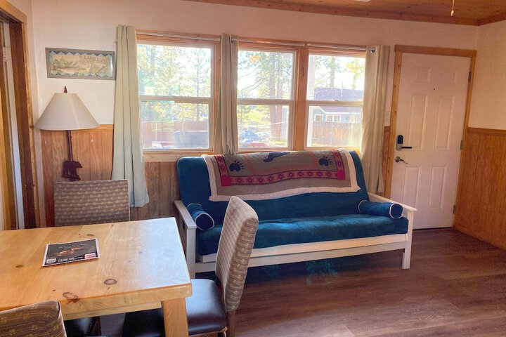 Blue Horizon Lodge