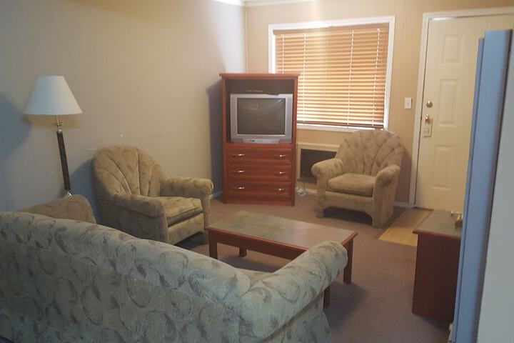 Room 38 of 46