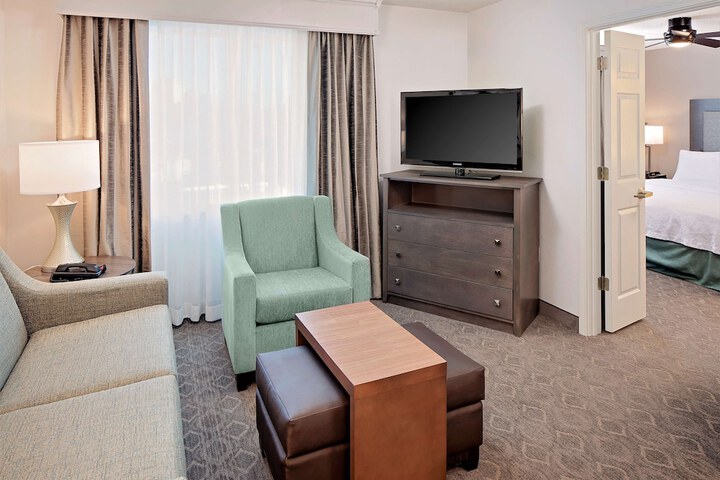 Room 9 of 30