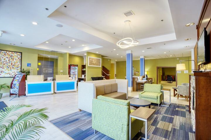 Holiday Inn Express La Plata by IHG