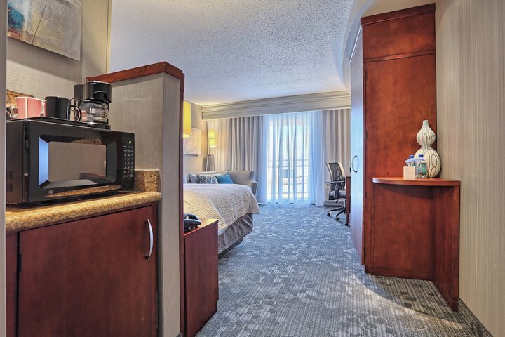 Courtyard by Marriott Harrisburg West / Mechanicsburg